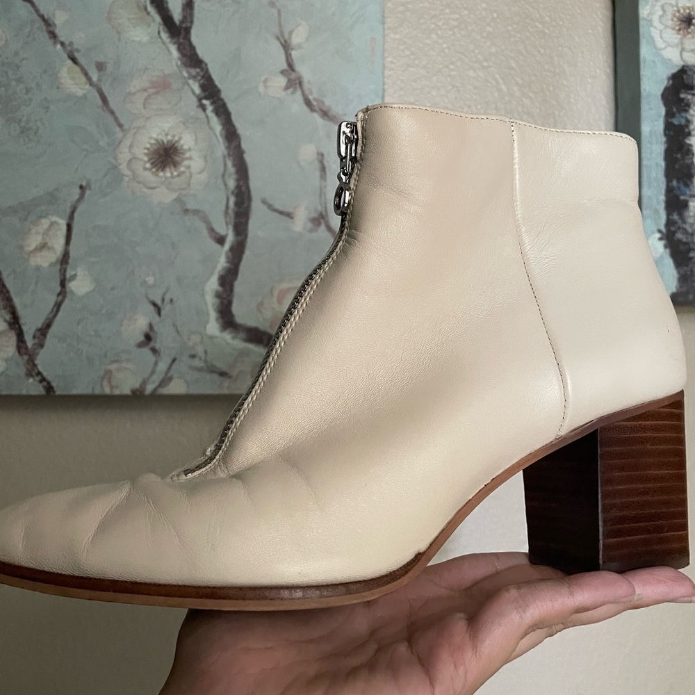Cream Leather Zip Up Pointy Toe Booties